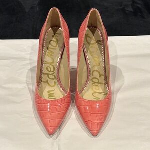 Sam Edelman Pink Patent Croc-Embossed Pumps